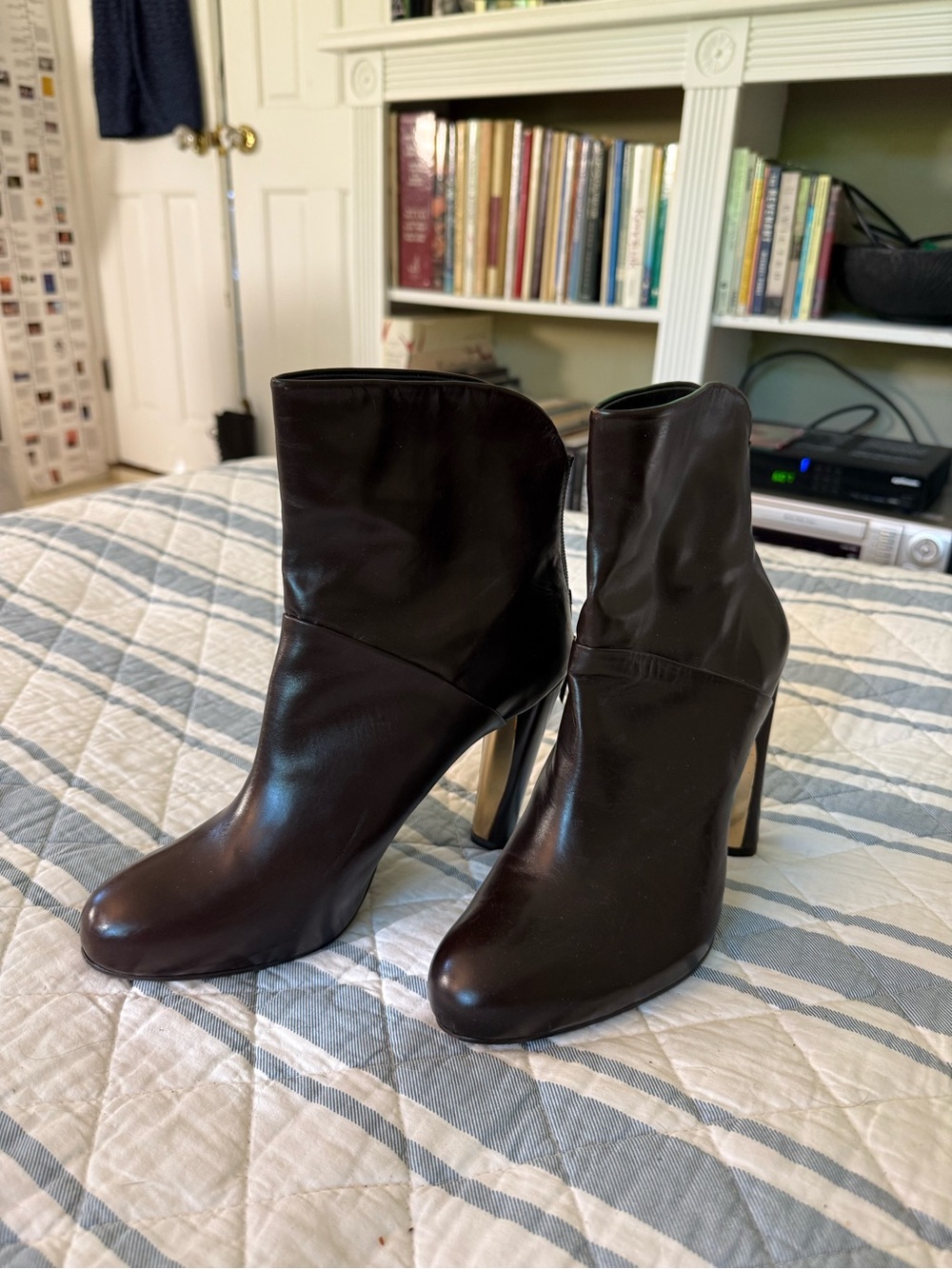 Stuart Weitzman Brown Leather Ankle Booties